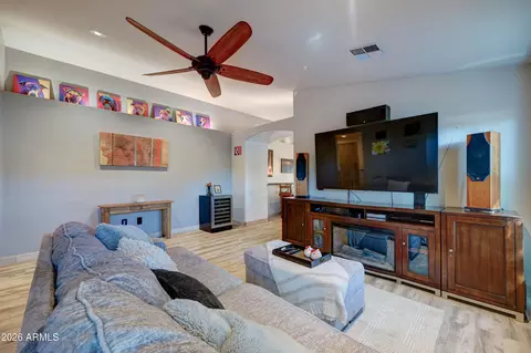 Living - 2530 W Carson Rd, Phoenix, AZ 85041 photo 1 of 2