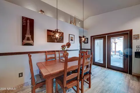 Dining - 2530 W Carson Rd, Phoenix, AZ 85041 photo 1 of 1