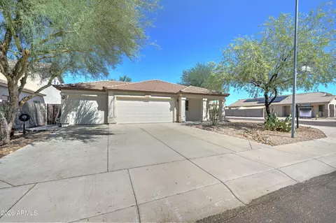 Exterior - 2530 W Carson Rd, Phoenix, AZ 85041 photo 1 of 8