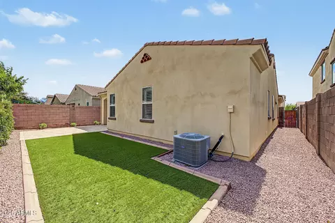 Exterior - 4410 E Campo Bello Dr, Phoenix, AZ 85032 photo 9 of 9