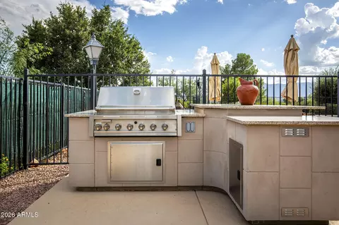Kitchen - 6375 E Drifting Cloud Ct, Cornville, AZ 86325 photo 10 of 10