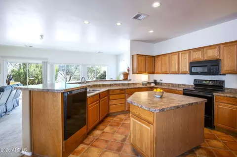 Kitchen - 6375 E Drifting Cloud Ct, Cornville, AZ 86325 photo 5 of 10