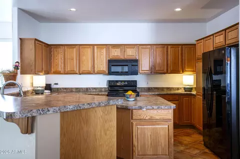 Kitchen - 6375 E Drifting Cloud Ct, Cornville, AZ 86325 photo 3 of 10