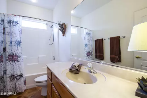 Bath - 6375 E Drifting Cloud Ct, Cornville, AZ 86325 photo 1 of 2