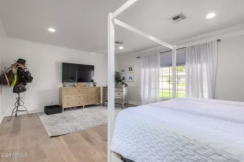 Bedroom - 5555 E Monterosa St, Phoenix, AZ 85018 photo 2 of 5