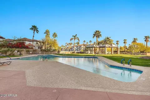 Exterior - 1040 E Osborn Rd #404, Phoenix, AZ 85014 photo 2 of 2