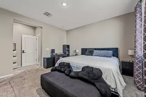 Bedroom - 2820 E Sunland Ave, Phoenix, AZ 85040 photo 3 of 12