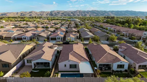 View/Area - 2820 E Sunland Ave, Phoenix, AZ 85040 photo 1 of 1