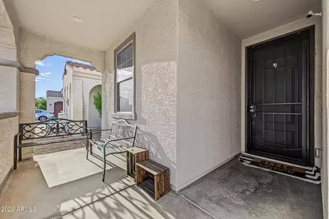 Exterior - 2820 E Sunland Ave, Phoenix, AZ 85040 photo 2 of 8
