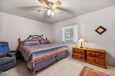 Bedroom - 1967 Tall Pine Cir, Overgaard, AZ 85933 photo 1 of 3
