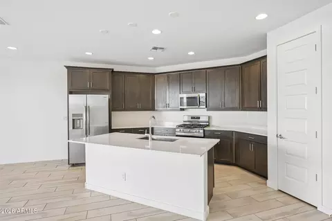 Kitchen - 1452 W Golden Ore Pass, Apache Junction, AZ 85120 photo 1 of 5