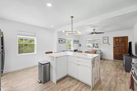 Kitchen - 1413 Edgemont Ave, Phoenix, AZ 85006 photo 3 of 6
