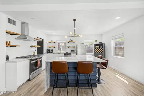 Kitchen - 1413 Edgemont Ave, Phoenix, AZ 85006 photo 1 of 6