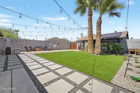 Exterior - 1413 Edgemont Ave, Phoenix, AZ 85006 photo 7 of 8