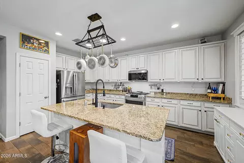 Kitchen - 7064 E Osage Ave, Mesa, AZ 85212 photo 1 of 4