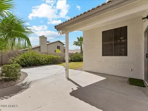 Exterior - 4327 E Siesta Ln, Phoenix, AZ 85050 photo 4 of 5
