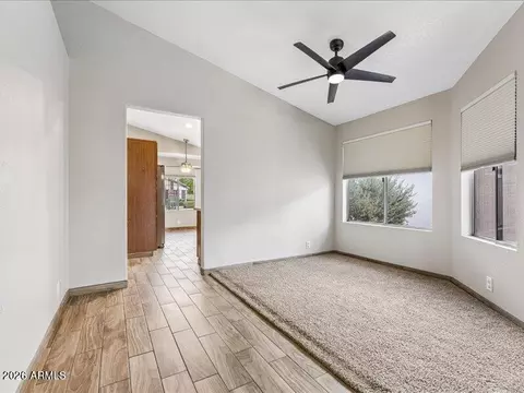 Living - 4327 E Siesta Ln, Phoenix, AZ 85050 photo 5 of 6