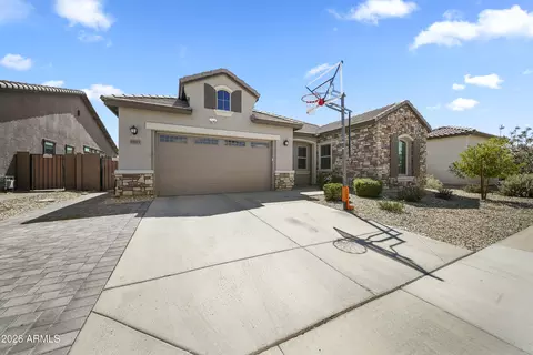 18873 W Shaw Butte Dr, Surprise, AZ 85388