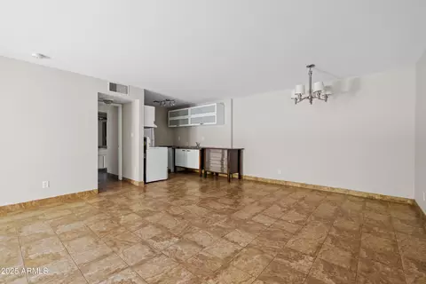Living - 5525 E Thomas Rd #R11, Phoenix, AZ 85018 photo 1 of 5