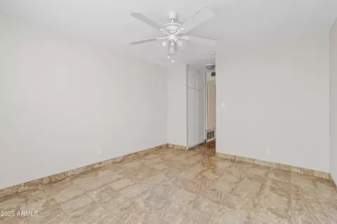 Bedroom - 5525 E Thomas Rd #R11, Phoenix, AZ 85018 photo 1 of 1