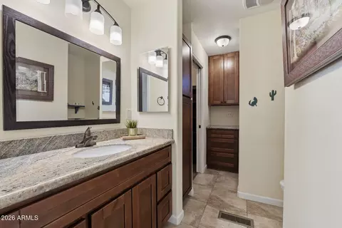 Bath - 906 Aero Rd, Mesa, AZ 85205 photo 2 of 3