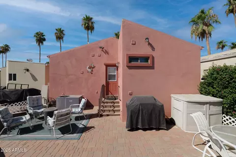 Exterior - 906 Aero Rd, Mesa, AZ 85205 photo 6 of 9