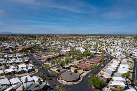 View/Area - 906 Aero Rd, Mesa, AZ 85205 photo 5 of 14