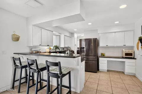 Kitchen - 7409 Edgewood Ave, Mesa, AZ 85208 photo 2 of 5