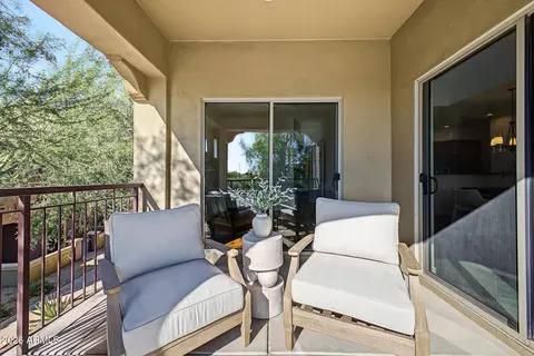 Exterior - 3935 E Rough Rider Rd #1186, Phoenix, AZ 85050 photo 2 of 16