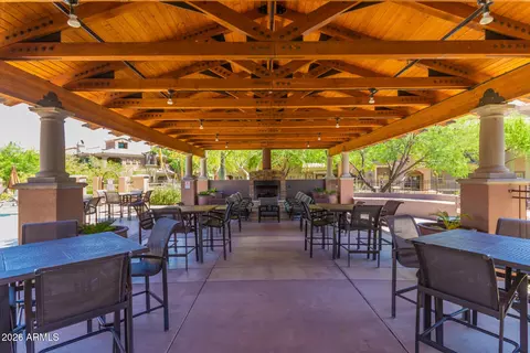 View/Area - 3935 E Rough Rider Rd #1186, Phoenix, AZ 85050 photo 1 of 3