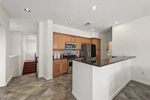 Kitchen - 3935 E Rough Rider Rd #1186, Phoenix, AZ 85050 photo 4 of 6