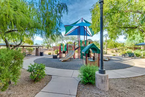View/Area - 3935 E Rough Rider Rd #1186, Phoenix, AZ 85050 photo 3 of 3