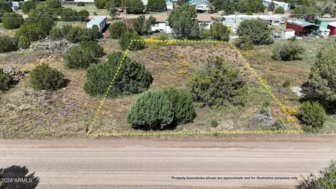 8452 Canyon Dr #19, Show Low, AZ 85901