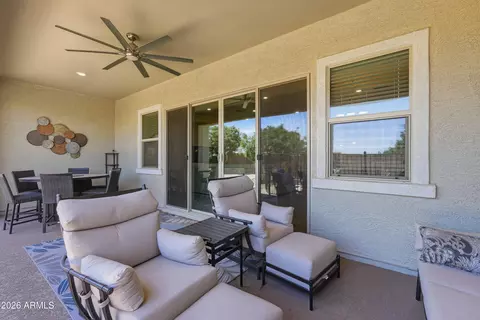 Exterior - 2522 E Pleasant Ln, Phoenix, AZ 85042 photo 8 of 14