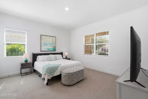 Bedroom - 2522 E Pleasant Ln, Phoenix, AZ 85042 photo 5 of 7