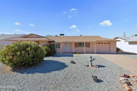10229 W Pinehurst Dr, Sun City, AZ 85351