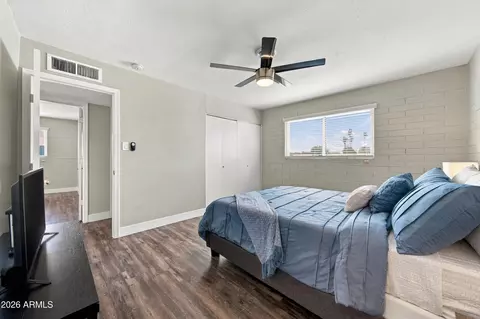 Bedroom - 3817 N 59th Dr, Phoenix, AZ 85033 photo 4 of 6