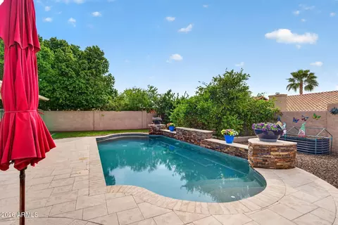 Exterior - 2709 E Thunderhill Pl, Phoenix, AZ 85048 photo 7 of 16