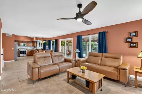 Living - 2709 E Thunderhill Pl, Phoenix, AZ 85048 photo 1 of 3