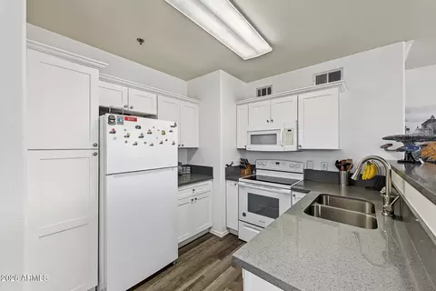 Kitchen - 2134 E Broadway Rd #2050, Tempe, AZ 85282 photo 2 of 3