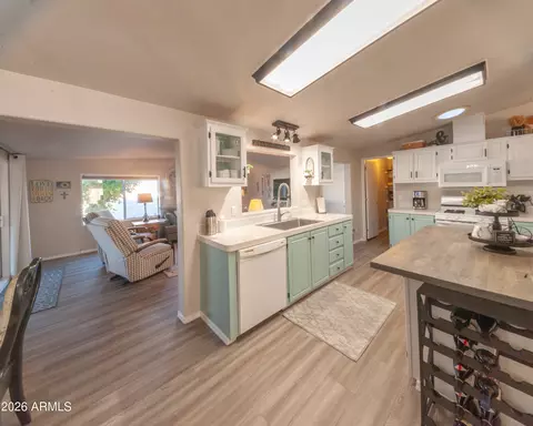 12100 E Obsidian Loop Rd, Dewey, AZ 86327 photo 10