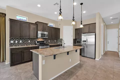 Kitchen - 1848 N Red Clf, Mesa, AZ 85207 photo 4 of 11
