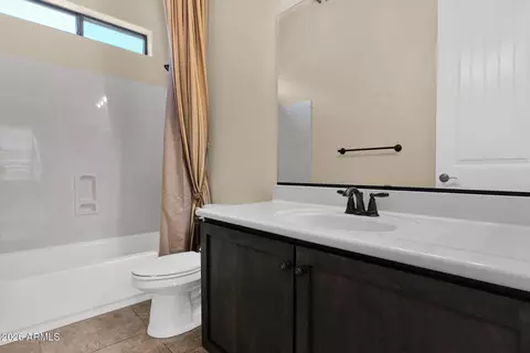 Bath - 1848 N Red Clf, Mesa, AZ 85207 photo 3 of 5