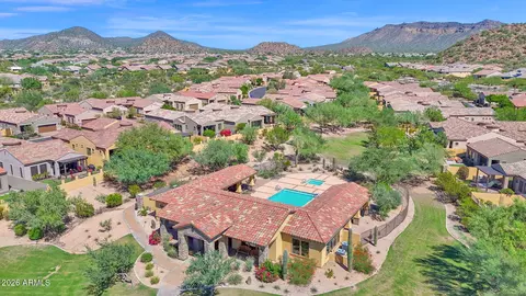 View/Area - 1848 N Red Clf, Mesa, AZ 85207 photo 6 of 11
