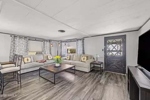 10701 N 99th Ave #97, Peoria, AZ 85345