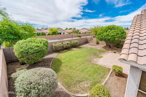 Exterior - 685 E Hummingbird Way, Gilbert, AZ 85297 photo 8 of 10