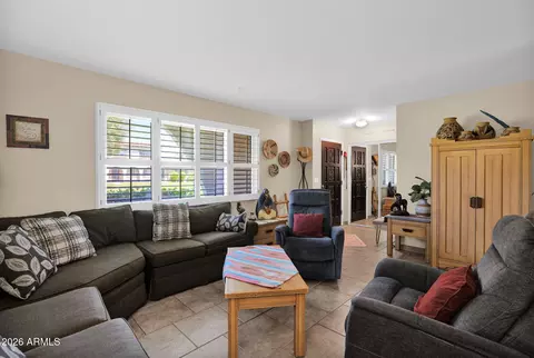 Living - 2930 E Clarendon Ave, Phoenix, AZ 85016 photo 1 of 2