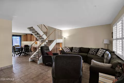 Living - 2930 E Clarendon Ave, Phoenix, AZ 85016 photo 2 of 2