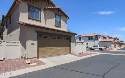 Other - 986 S Hawk Ln, Gilbert, AZ 85296 photo 7 of 10