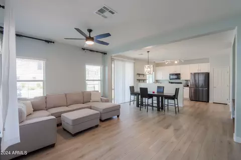 Other - 986 S Hawk Ln, Gilbert, AZ 85296 photo 2 of 10